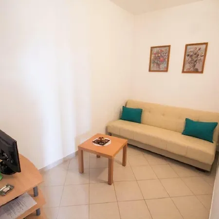 Guest house Mira