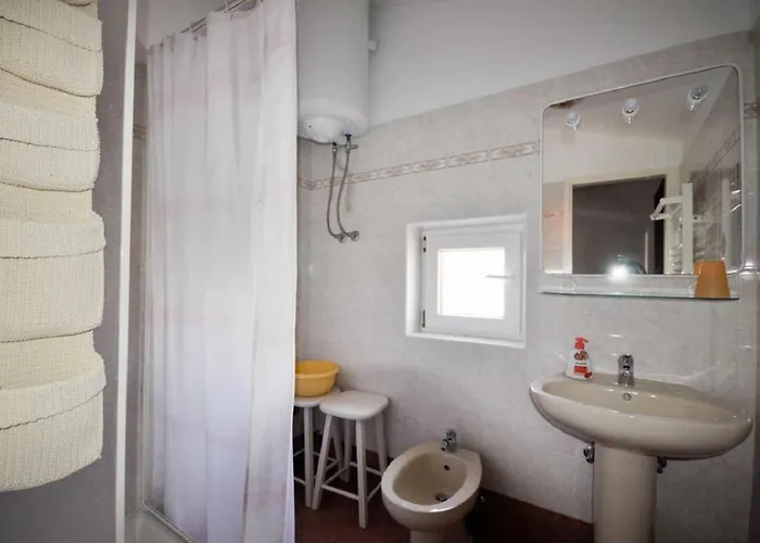 Mira Πανσιόν Novigrad Istria