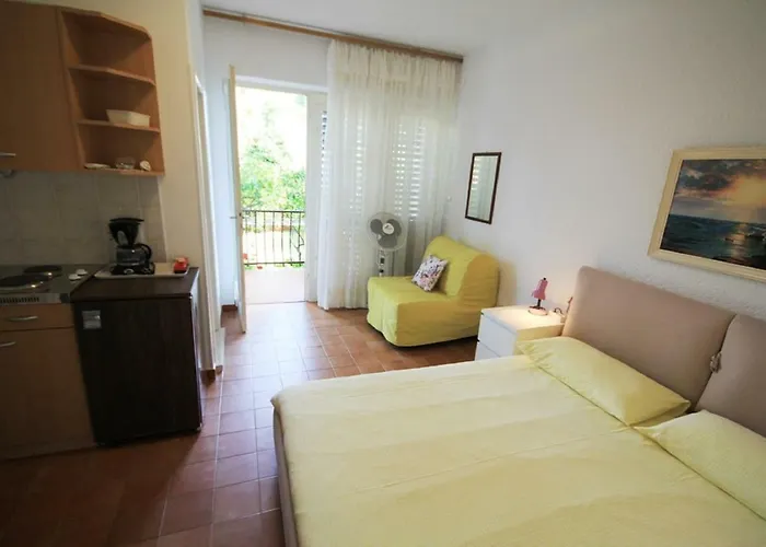 Mira Novigrad Istria